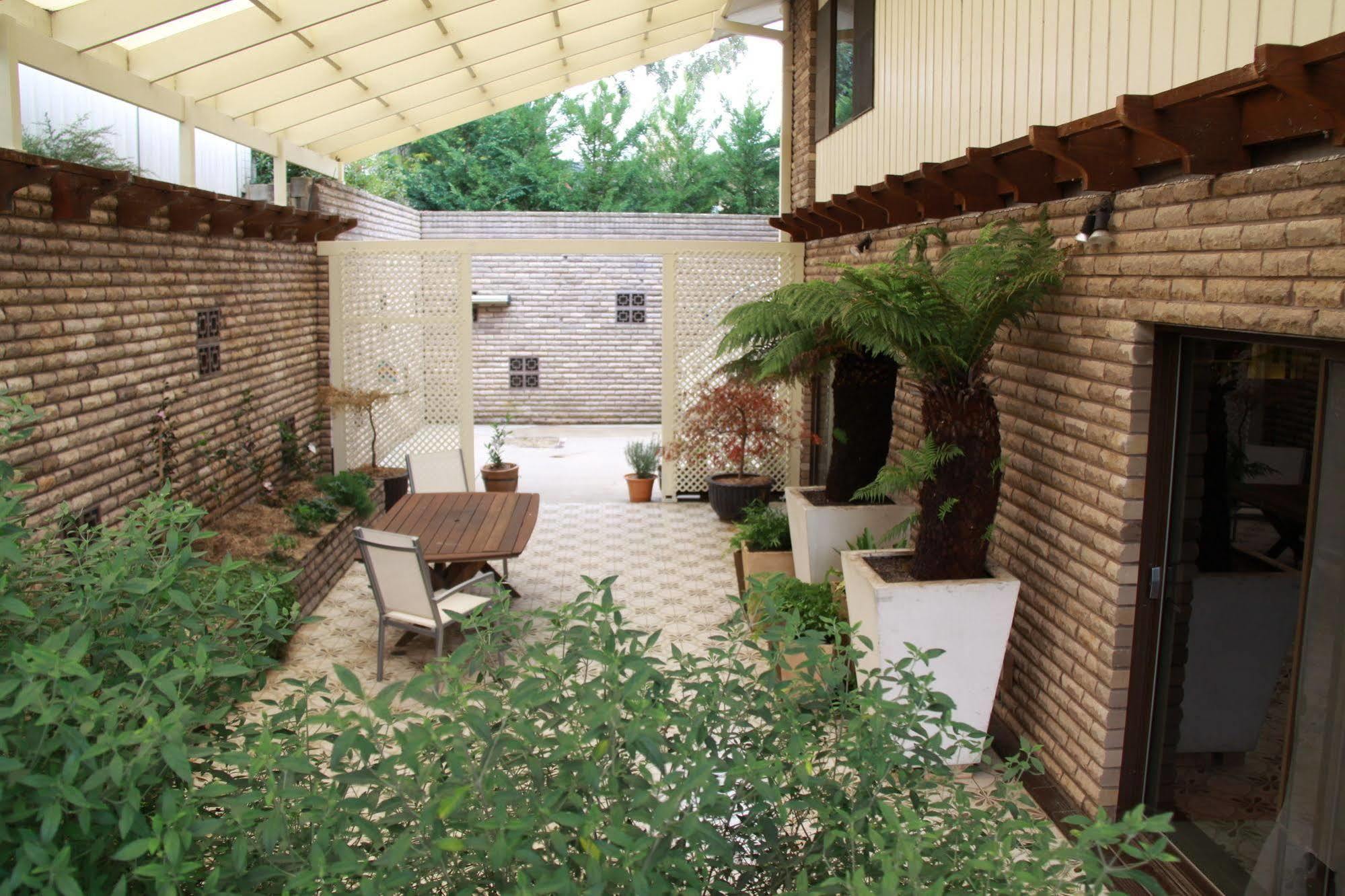 Bathurst Heights Bed & Breakfast Buitenkant foto